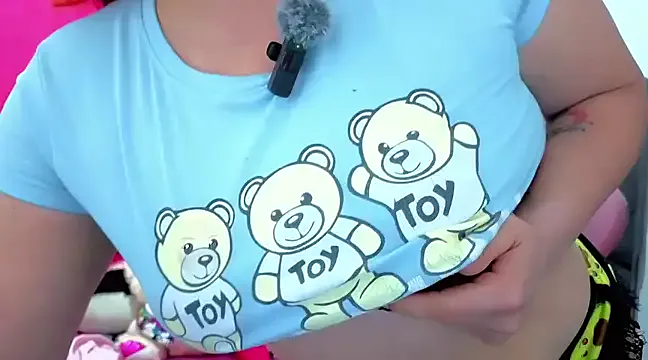 Alexatexa2929 on FreeCamNet