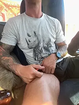 min9811 – webcam model profile photo Image 19