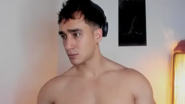 gholly2007 – webcam model profile photo Image 8