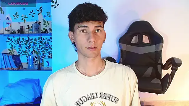 dirtypub – webcam model profile photo Image 2