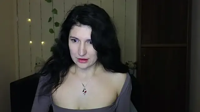 OksanaOcean – webcam model profile photo Image 1