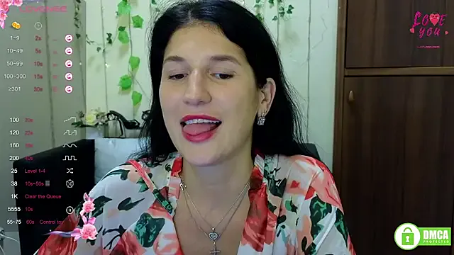 OksanaOcean – webcam model profile photo Image 17
