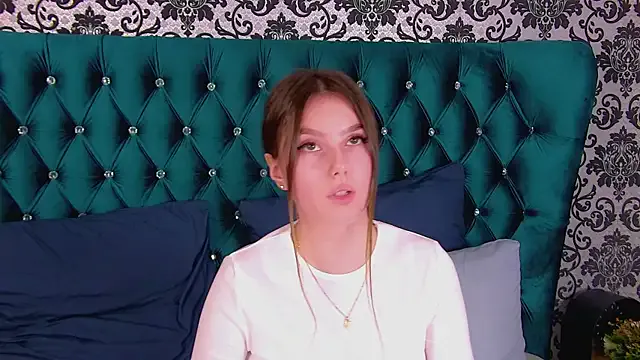 841_yayoi – webcam model profile photo Image 12