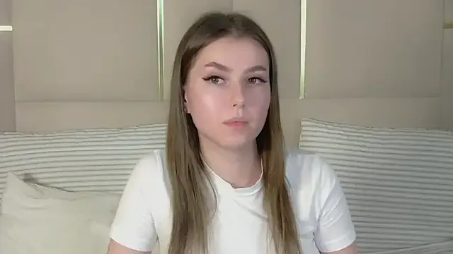 841_yayoi – webcam model profile photo Image 19