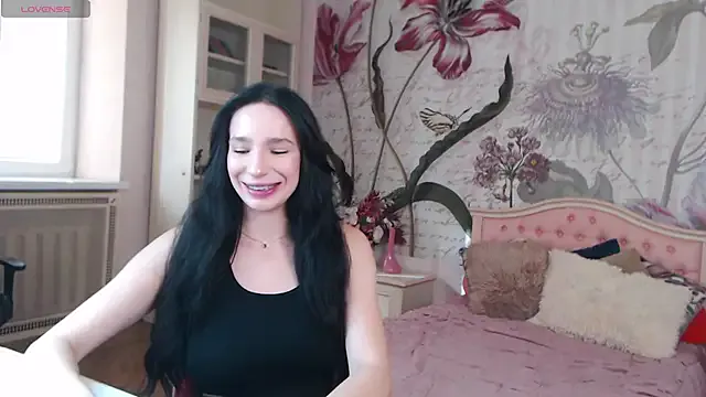 Hot_Mayra25 – webcam model profile photo Image 18