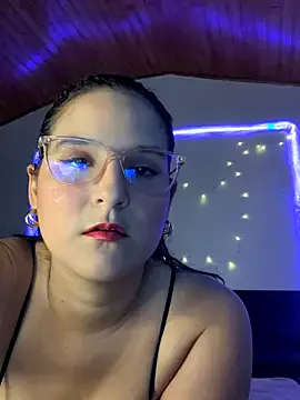 Alina0 Image 12