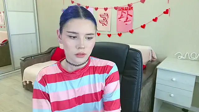 Garima_G – webcam model profile photo Image 4