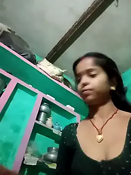 Megu_Melon – webcam model profile photo Image 6