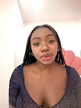 Humsafa-13 – webcam model profile photo Image 18