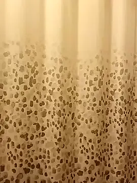 Mia--meow – webcam model profile photo Image 13