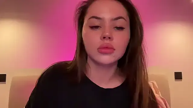 Nonchan_ – webcam model profile photo Image 3