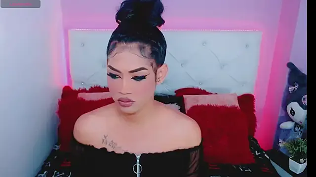 Mia--meow – webcam model profile photo Image 9