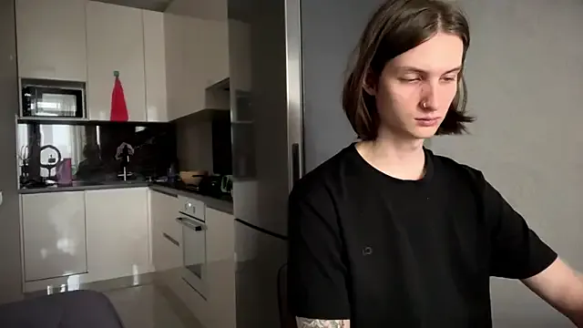 creambaby1 – webcam model profile photo Image 4