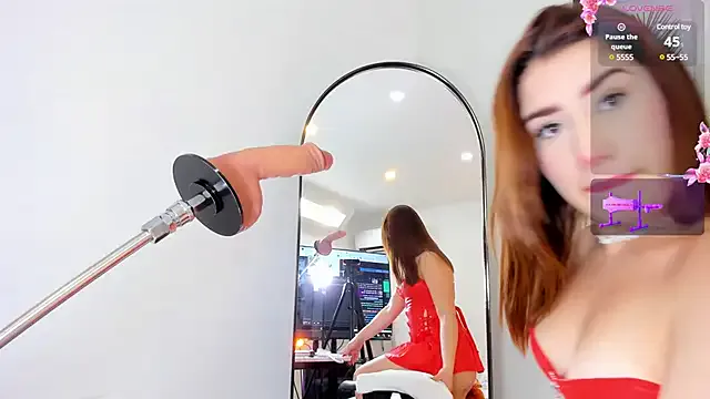 Megan_galactica – webcam model profile photo Image 4