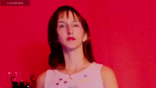 Yuky_ta – webcam model profile photo Image 4