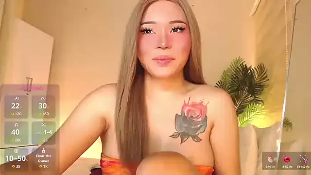  – webcam model profile photo Image 6