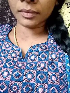  – webcam model profile photo Image 14