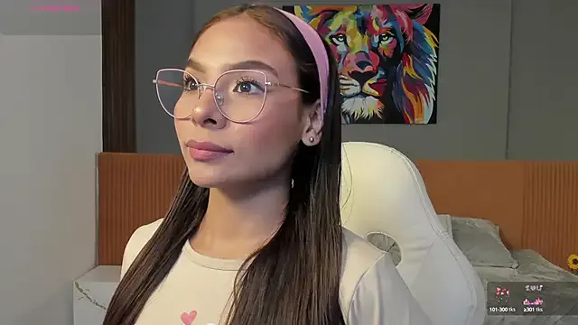 PumaShyXD – webcam model profile photo Image 3