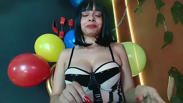 Nonchan_ – webcam model profile photo Image 7