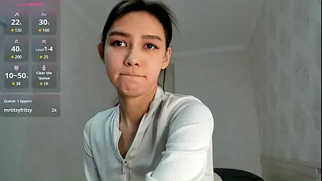 Nonchan_ – webcam model profile photo Image 16