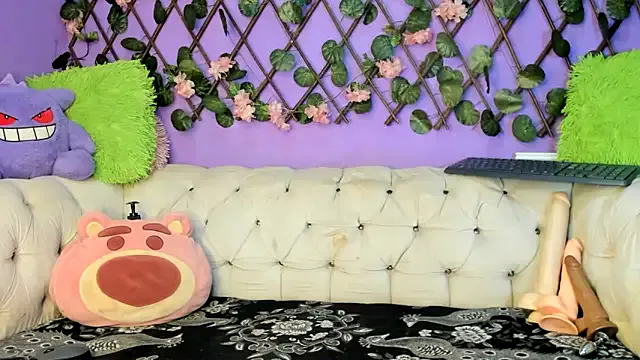 yumiandtsuki – webcam model profile photo Image 5