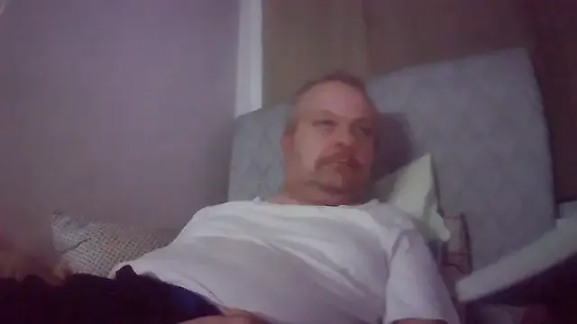 powq05 – webcam model profile photo Image 18