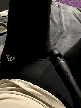 Sofiyaa_39 – webcam model profile photo Image 7