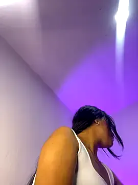 winter11 – webcam model profile photo Image 15