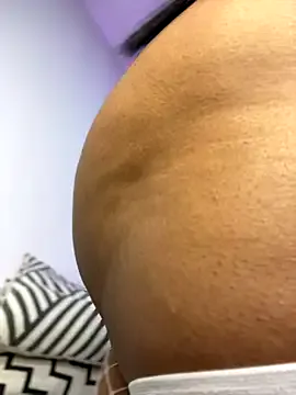 winter11 – webcam model profile photo Image 9