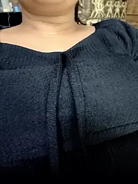 jAsMinE678 – webcam model profile photo Image 13