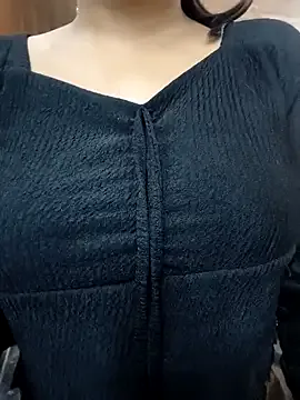 jAsMinE678 – webcam model profile photo Image 3