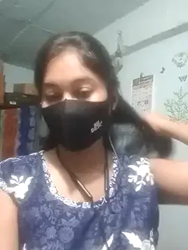 Mia--meow – webcam model profile photo Image 2