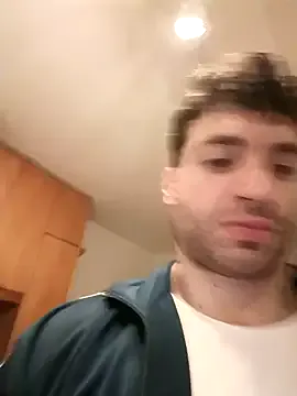 DominantAlex18 – webcam model profile photo Image 11