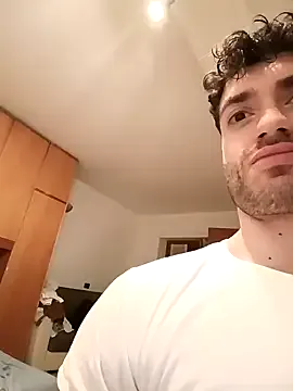 DominantAlex18 – webcam model profile photo Image 13