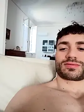 DominantAlex18 – webcam model profile photo Image 17