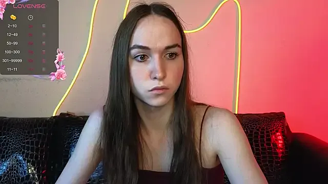  – webcam model profile photo Image 3