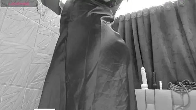 lavetax1 – webcam model profile photo Image 2