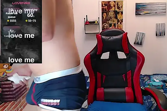 oypo – webcam model profile photo Image 19