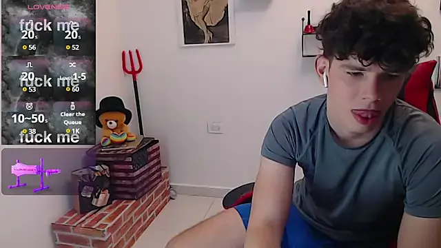 oypo – webcam model profile photo Image 7