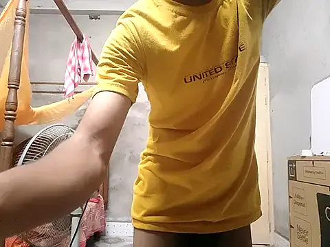 fit_vic – webcam model profile photo Image 16