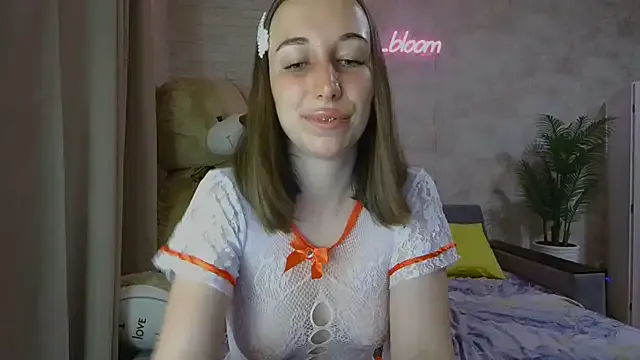 winter11 – webcam model profile photo Image 3