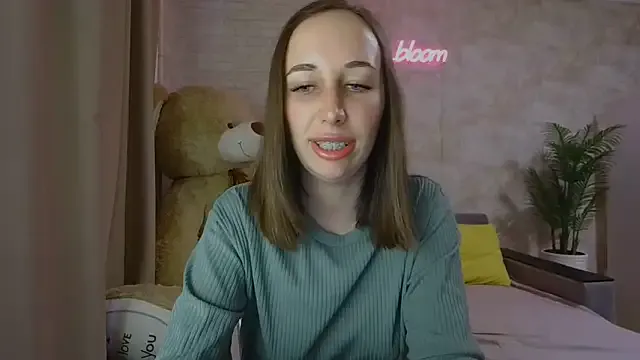 winter11 – webcam model profile photo Image 8