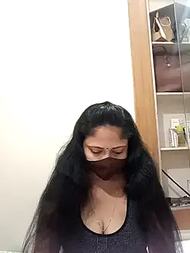 Garima_G – webcam model profile photo Image 9