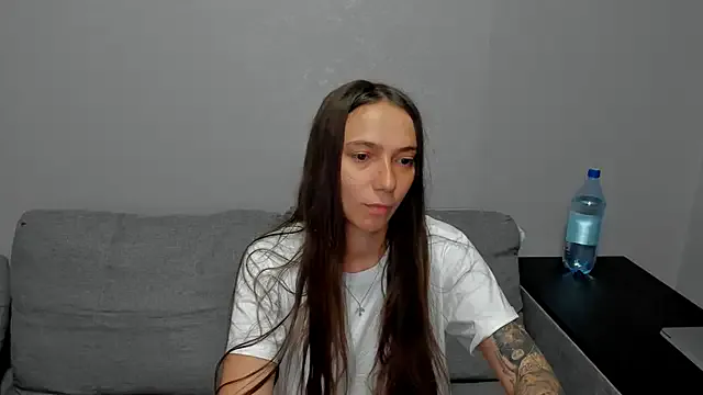 isisxoxx – webcam model profile photo Image 14