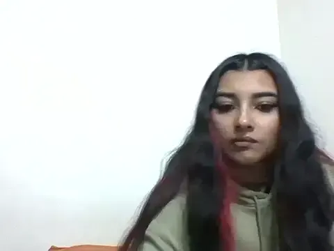 ClaireBree – webcam model profile photo Image 15