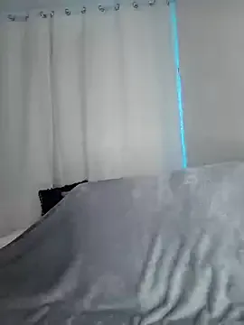 Mia--meow – webcam model profile photo Image 5