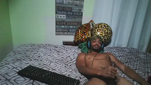 RYUTA_9911 – webcam model profile photo Image 16