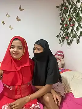 Arab_rainbow_girls Image 6