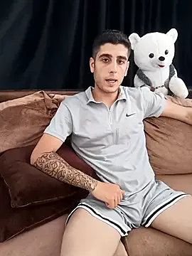 HARU_STRIKE – webcam model profile photo Image 4