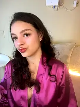 Cute-Zarina – webcam model profile photo Image 11